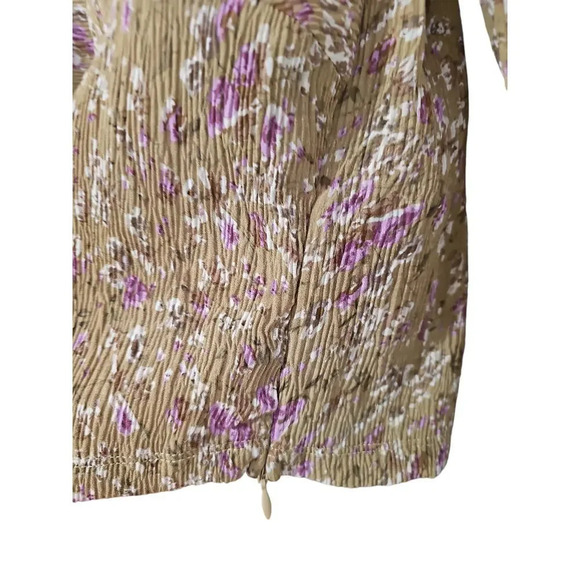 Astr The Label Twist Front Mustard Floral Top Size S - Picture 6 of 7